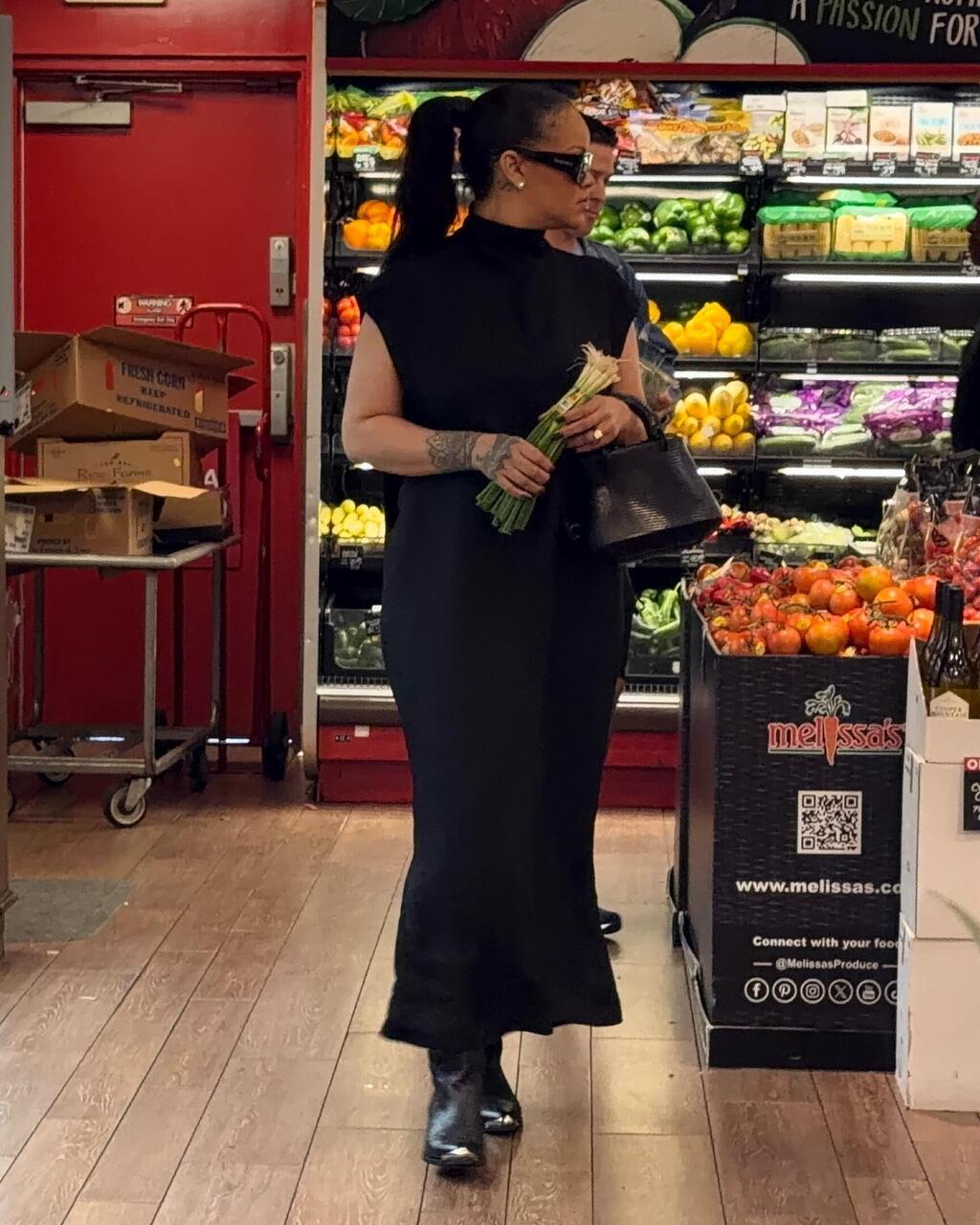 ריהאנה בסופר