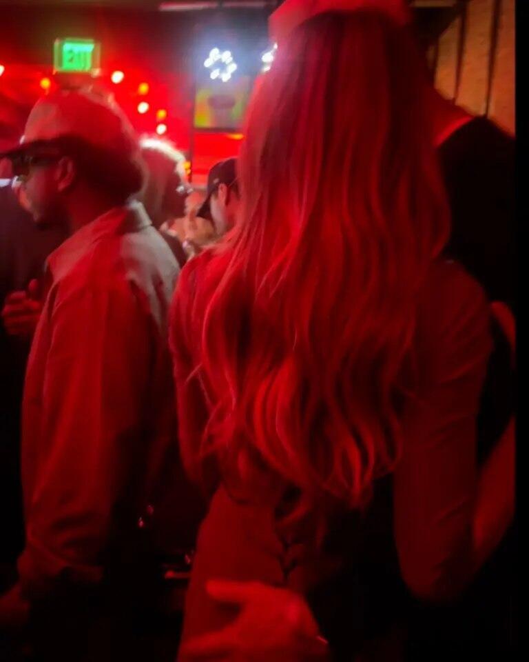 טום בריידי ואליקס ארל 