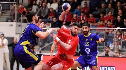 הפועל ראשון לציון מול מכבי ראשון לציון