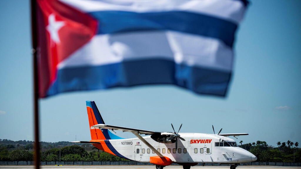 קובה הוואנה מתקינים נמל תעופה הוואנה