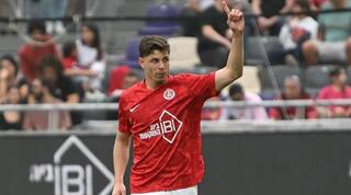 סתיו טוריאל מאושר