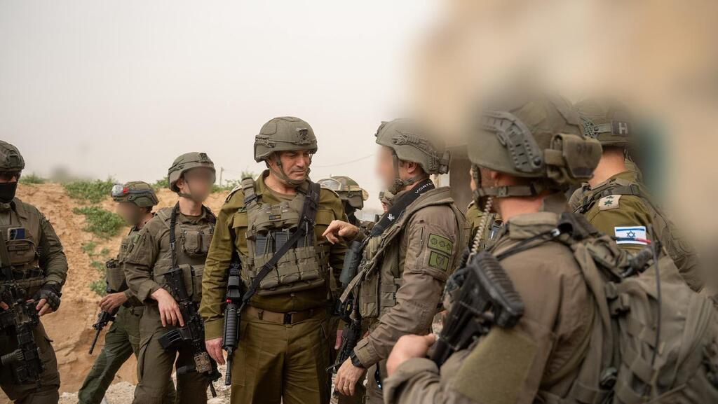 Photo: IDF הרמטכ״ל, רב-אלוף אייל זמיר, קיים היום (ו׳) הערכת מצב וסיור שטח ברפיח שברצועת עזה
