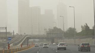 ת"א וי-ם - המזוהמות בעולם: מתי ייגמר האובך הכבד?