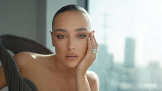 סנה סוקול מתוודה: "קשה לי למצוא קשר זוגי בריא"