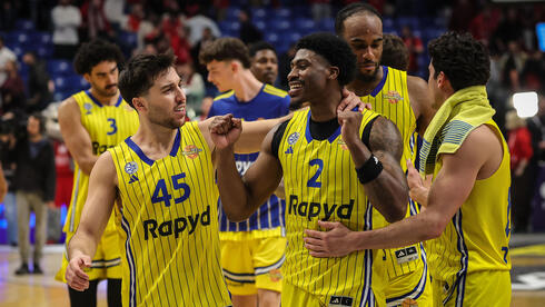 ג'ימי קלארק ותמיר בלאט חוגגים 