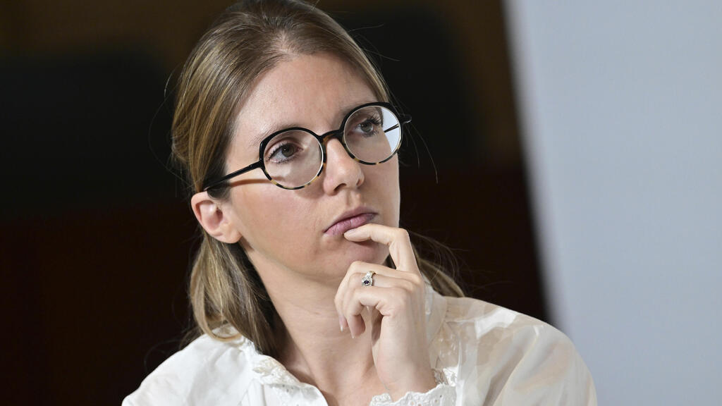 Aurore Bergé (Photo: Miguel Medina / AP) אורור ברז'ה, השרה לשוויון מגדרי ומאבק באפליה של צרפת