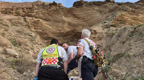 אדם בן 42 נפל אל מותו