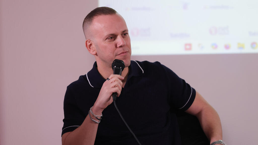 ynet Global meet up- AI panel