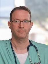 מנהל טיפול נמרץ לב באיכילוב, פרופ' קובי שחם