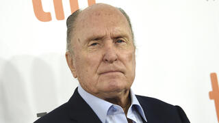 רוברט דובאל