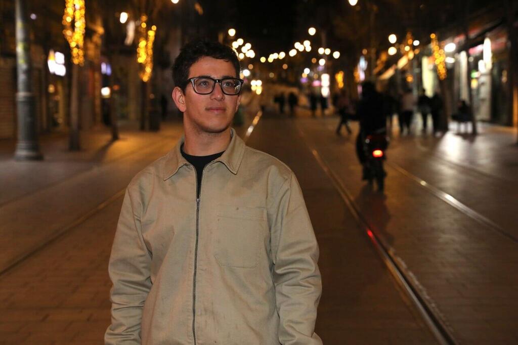 Eli Kalter. Managed to leave the streets behind (Photo: Gil Yohanan) אלי קלטר. הצליח לצאת מהרחוב