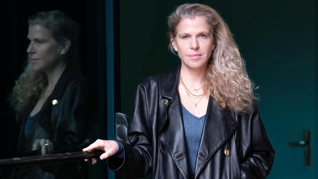 Dana Eden (Photo: Yuval Chen) דנה עדן