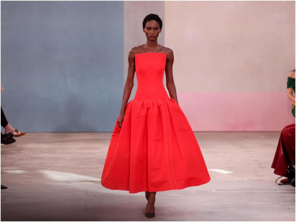 קרולינה הררה, תצוגת סתיו-חורף 2026-27 בשבוע האופנה בניו יורק