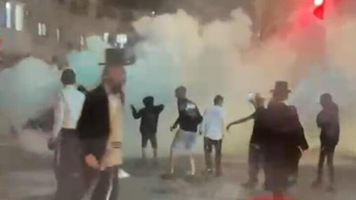 Second day of violent riots in Bnei Brak (Photo: Use under Section 27A of the Copyright Law) עימותים אלימים נמשכים בבני ברק