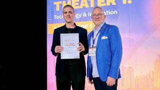 Gil Hakim, CEO of Matricelf, and Lee Buckler, Vice President, Advanced Therapies Blood Centers of America 