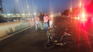 רוכב אופנוע שנפגע מרכב בכביש 5 בין מחלף מורשה למחלף הכפר הירוק