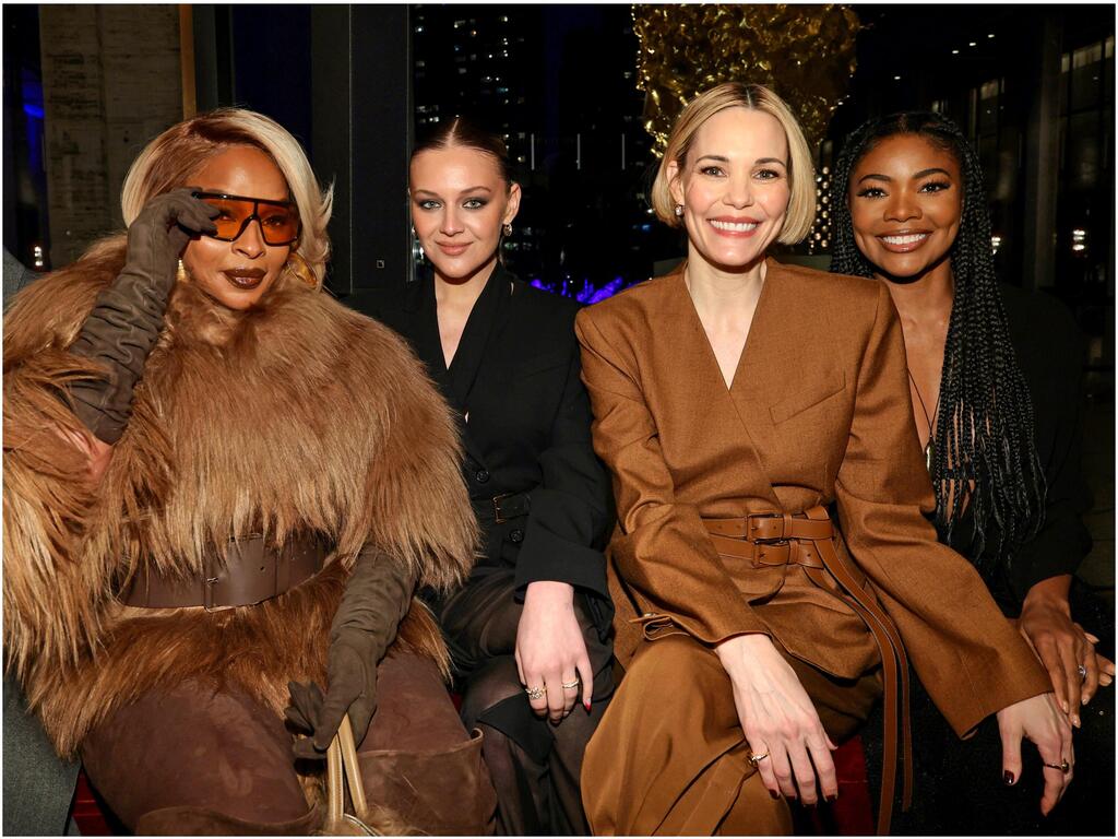 מייקל קורס, שורה ראשונה בתצוגת סתיו-חורף 2026-27 בשבוע האופנה בניו יורק