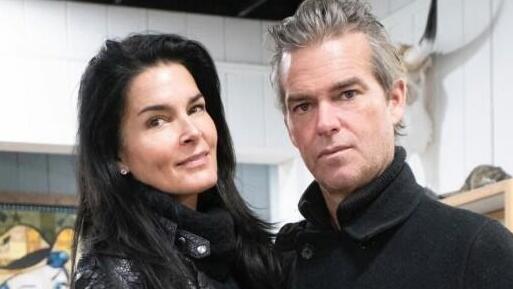 אנג'י הרמון טוני פלויד