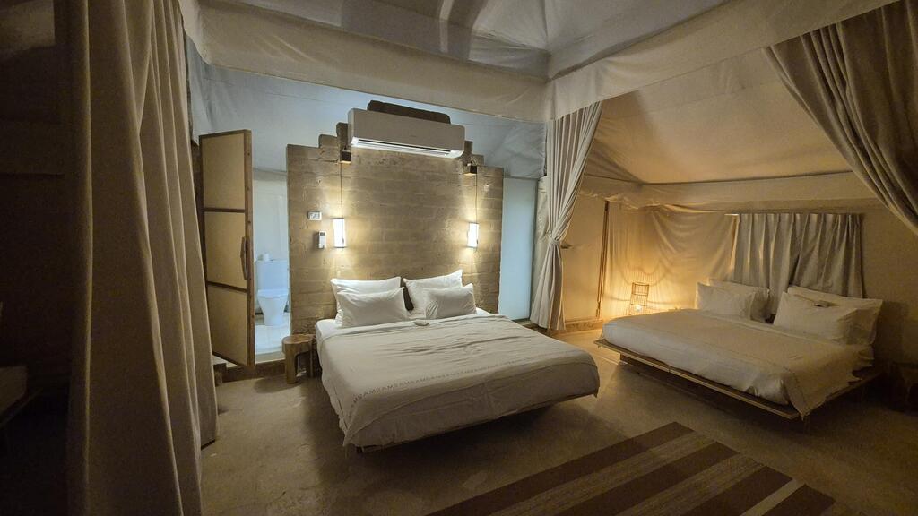 Family tent (Photo: Assaf Kamar) אוהל משפחתי