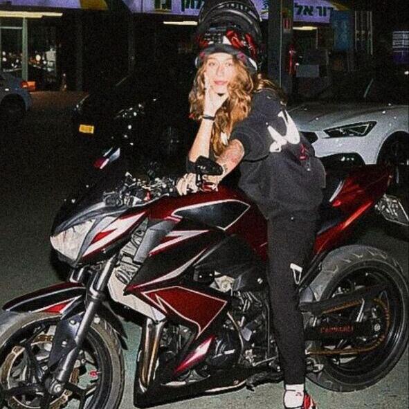 ניקול דולגין