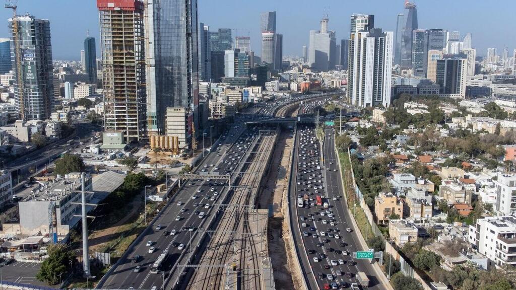 הכבישים והצמתים הכי מסוכנים: כביש 20, דרך איילון - תל אביב