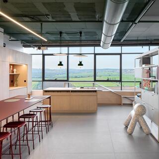 בית דולו, מטבח וריצופים MODY