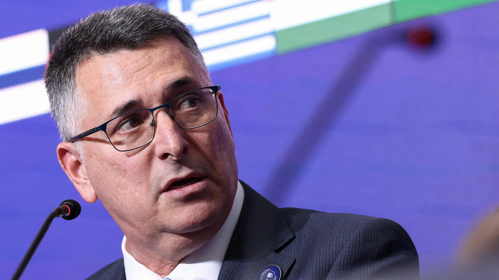 Foreign Minister Gideon Sa'ar (Photo: REUTERS/Kevin Lamarque) גדעון סער