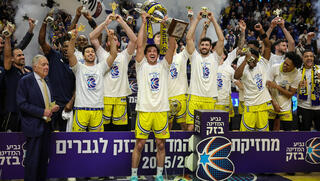 בפעם ה-47 בתולדותיה: מכבי ת"א זכתה בגביע המדינה