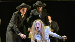 מתוך "הדיבוק", האופרה הישראלית