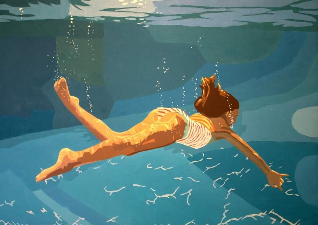 Pool dive (Credit: Gil Haller) Pool dive