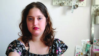 "הרופא עשה מה שעשה, כשאמא שלי מאחורי הווילון"