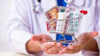 סל התרופות 2026: זריקת הרזיה בחינם, אבל לא לכל גיל