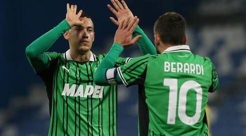 שחקני ססואולו חוגגים