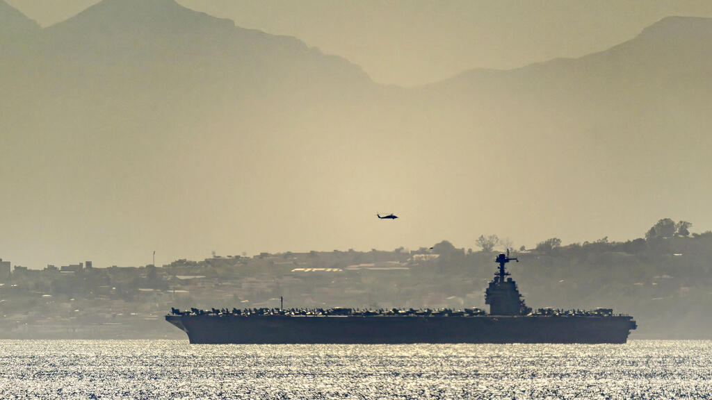 אוגרים מזון, אוטמים חלונות - ולא ישנים | באיראן נערכים למלחמה: "מוכנים לכל תרחיש"