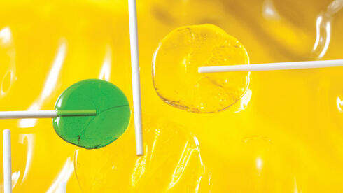 סוכריות על מקל בטעם הדרים