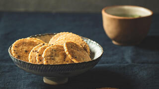 עוגיות חמאה, תבלינים ופולי קפה