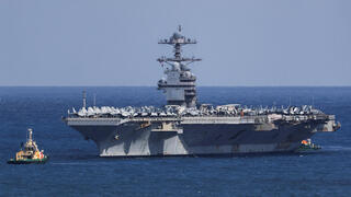 נושאת המטוסים ג'רלד פורד ליד כרתים, יוון