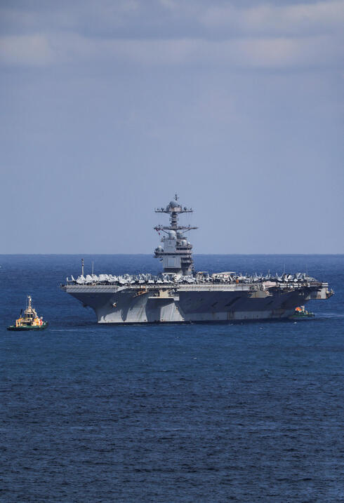 נושאת המטוסים ג'רלד פורד ליד כרתים, יוון