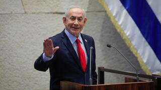 רה"מ בנימין נתניהו במליאה - דיון 40 חתימות