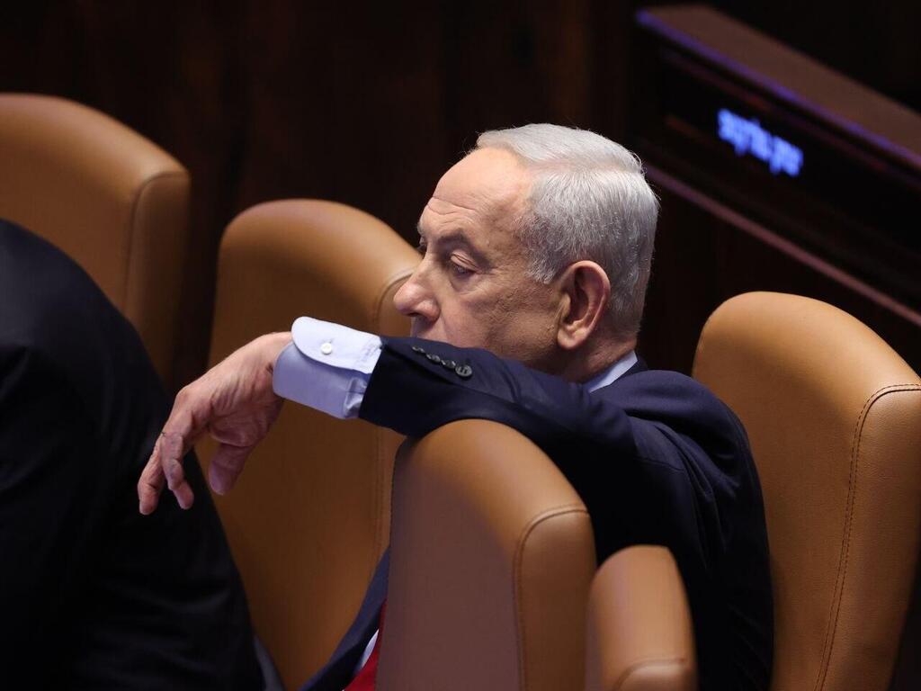 Photo: Alex Kolomoisky רה"מ בנימין נתניהו ושלמה קרעי במליאה - דיון 40 חתימות