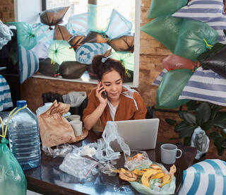 אגרנות, זבל, בלגן