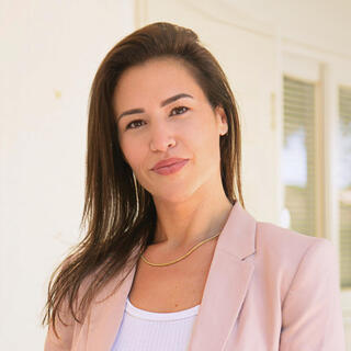 אמהות על הרצף. אתי אביטל (מימין) וחן הרטוב סדבון