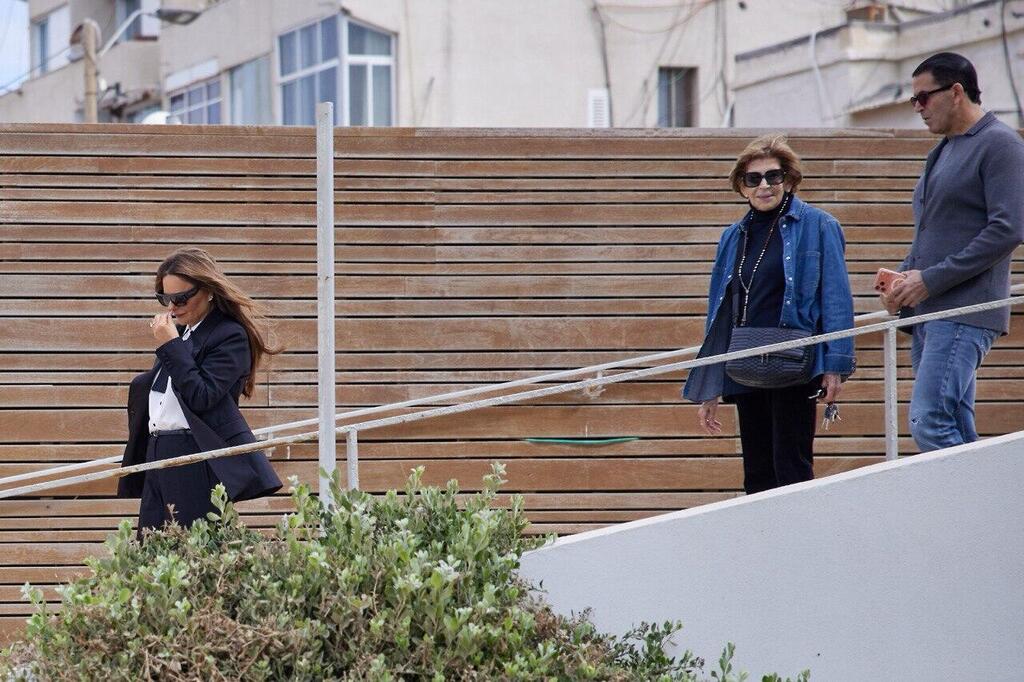 עשו שיעורי בית. אופירה אסייג וגיל שביט מגיעים יחד לאירוע פומבי ראשון (צילום: שוקה כהן) אירוע מרכז פרס לשלום אבירות אופירה אסייג