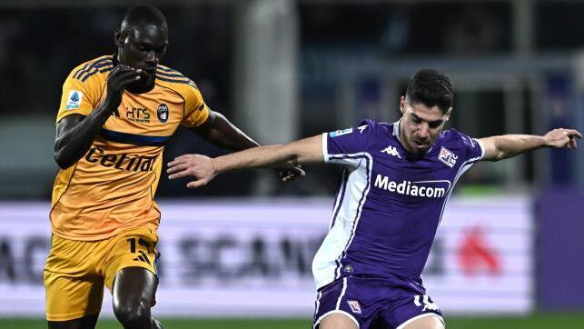 מנור סולומון בפעולה