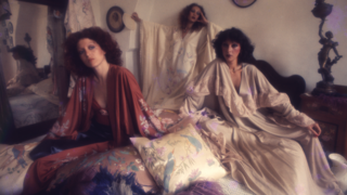 תמרה יובל ג'ונס, 1975