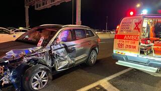 זירת התאונה סמוך לכביש 1