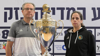 ענבר וקולודני