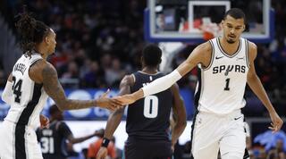 ויקטור וומבניאמה ודווין ואסל