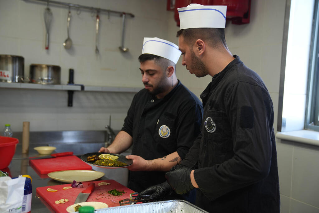 טבחים צבאיים