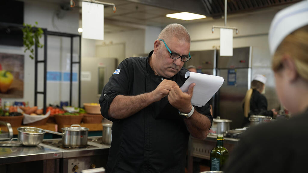 טבחים צבאיים